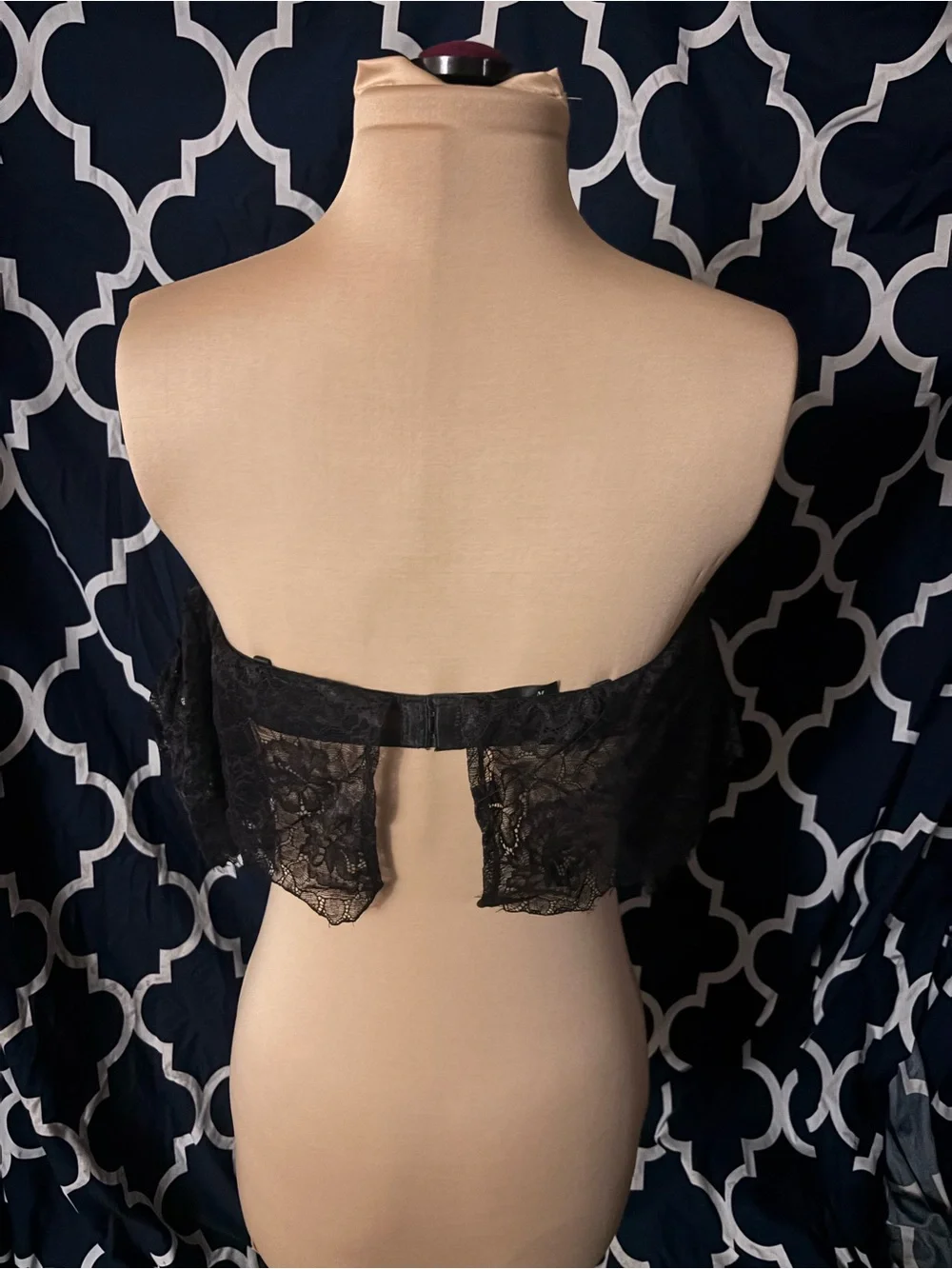 Black Lace Off-Shoulder Bandeau Bralette Fredricks Of Hollywood